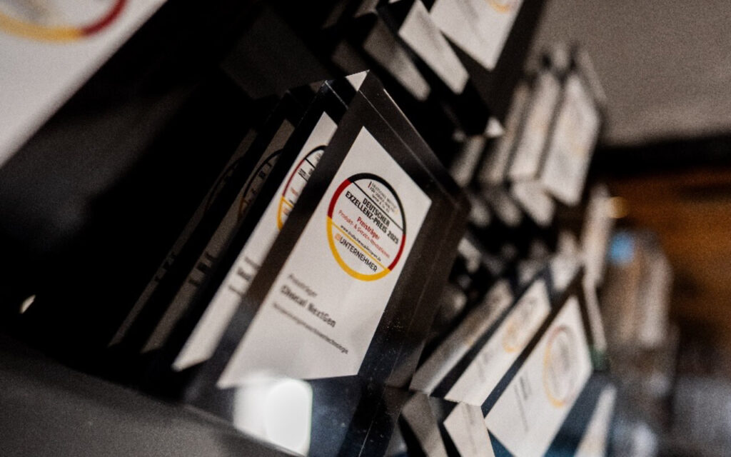 disq trophaen deutscher exzellenzpreis